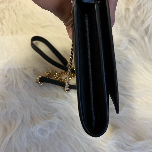 Tory Burch Emerson Crossbody - Picture 8 of 8